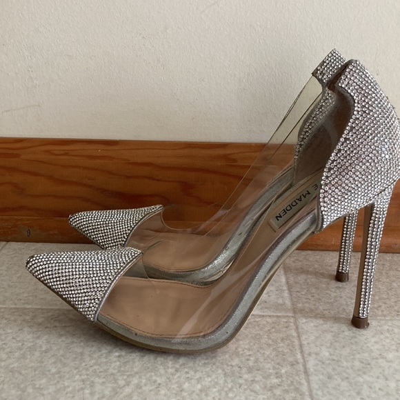 Steve Madden Heels - Picture 2 of 4